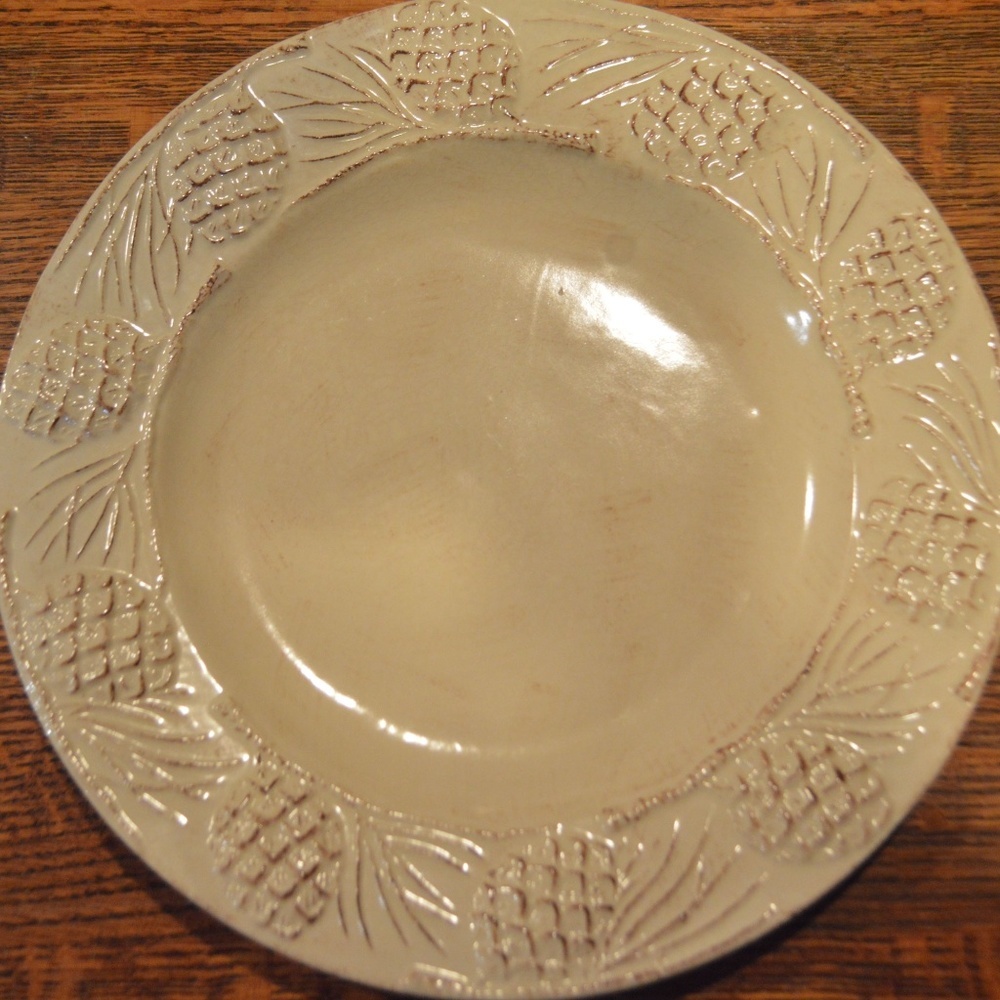 Dinner Plate - Holiday Pine Cone Cream